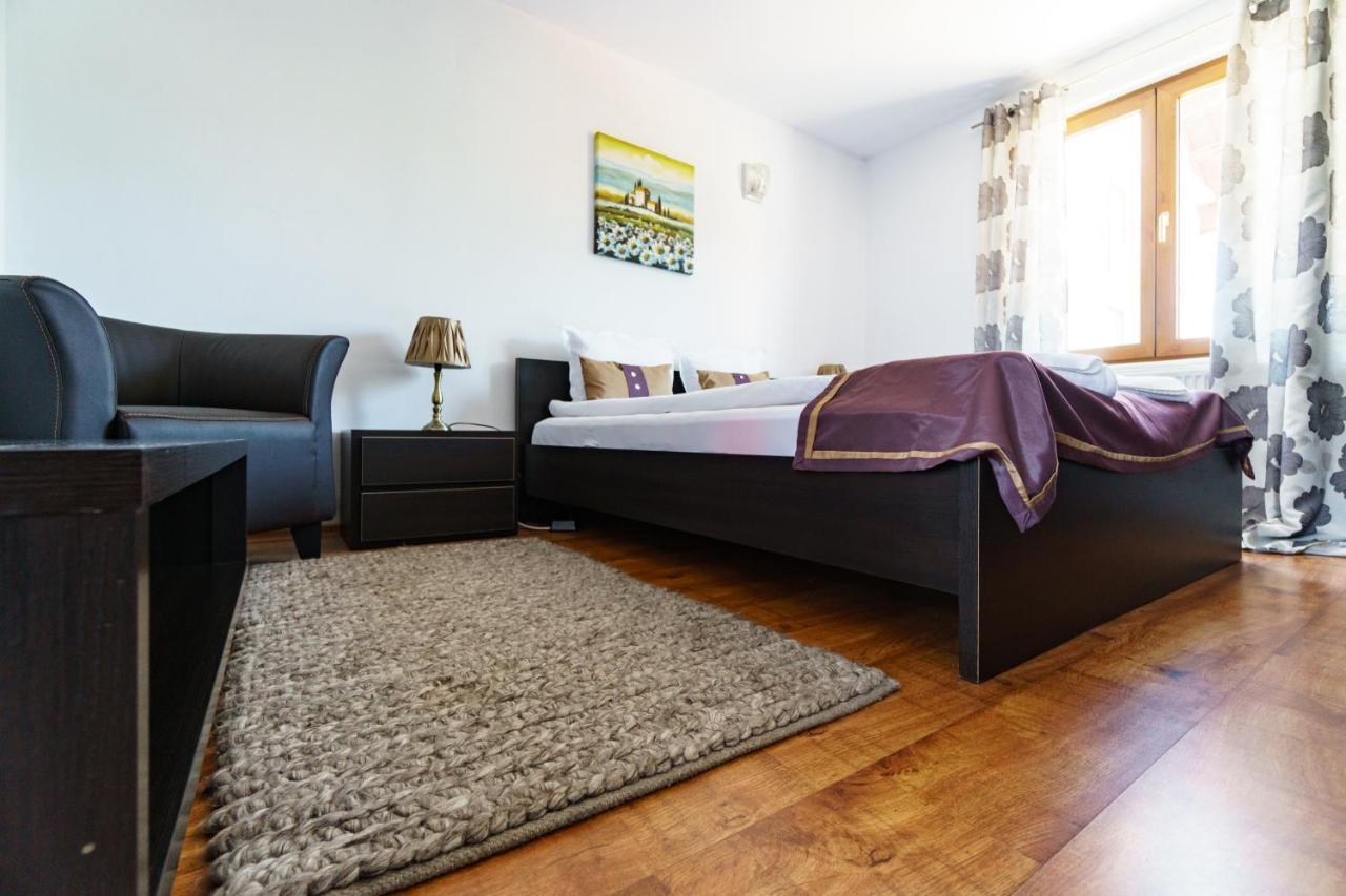 Velinov Boutique 3* Bansko