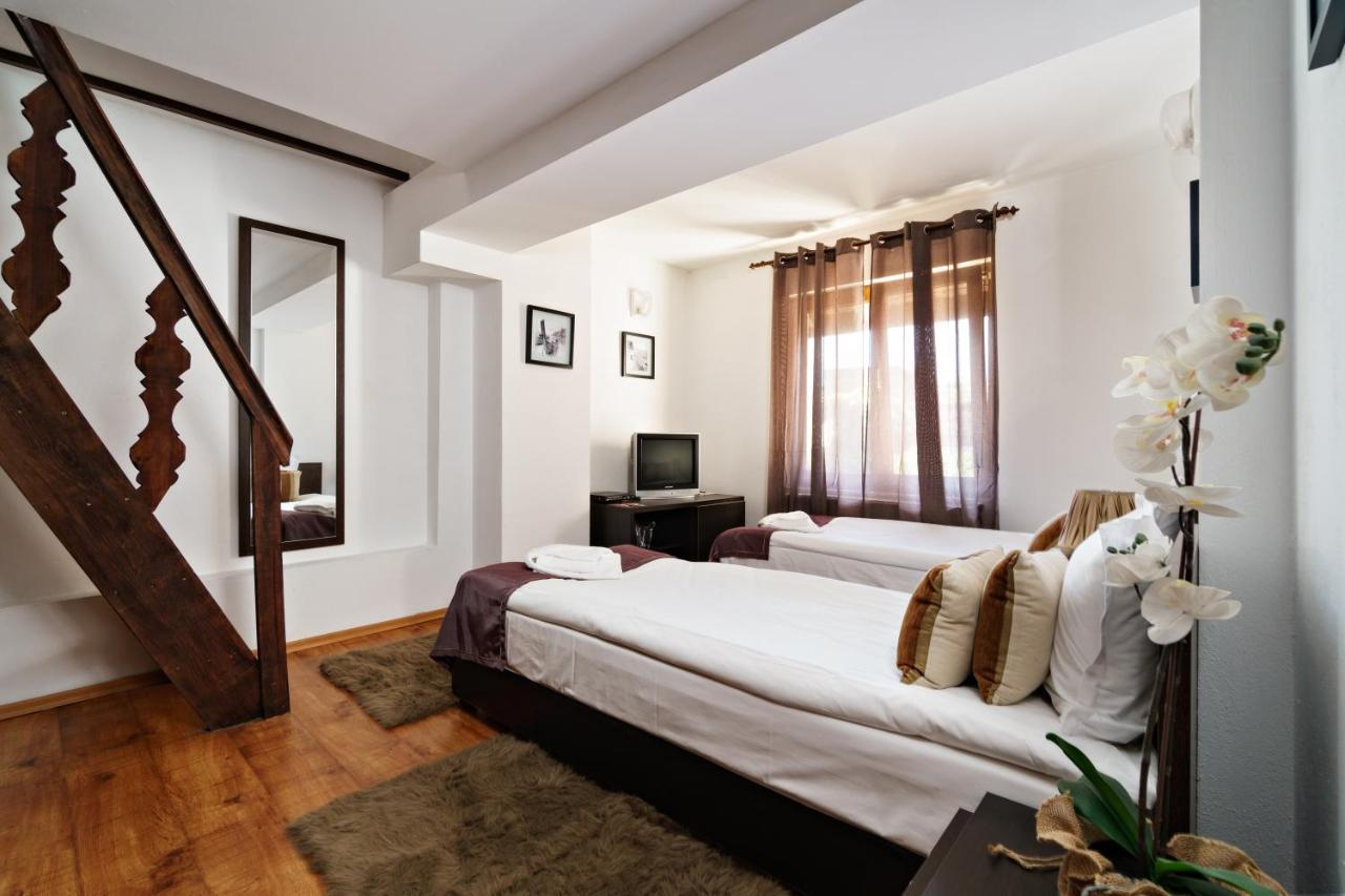 Hotel Velinov Boutique 3*