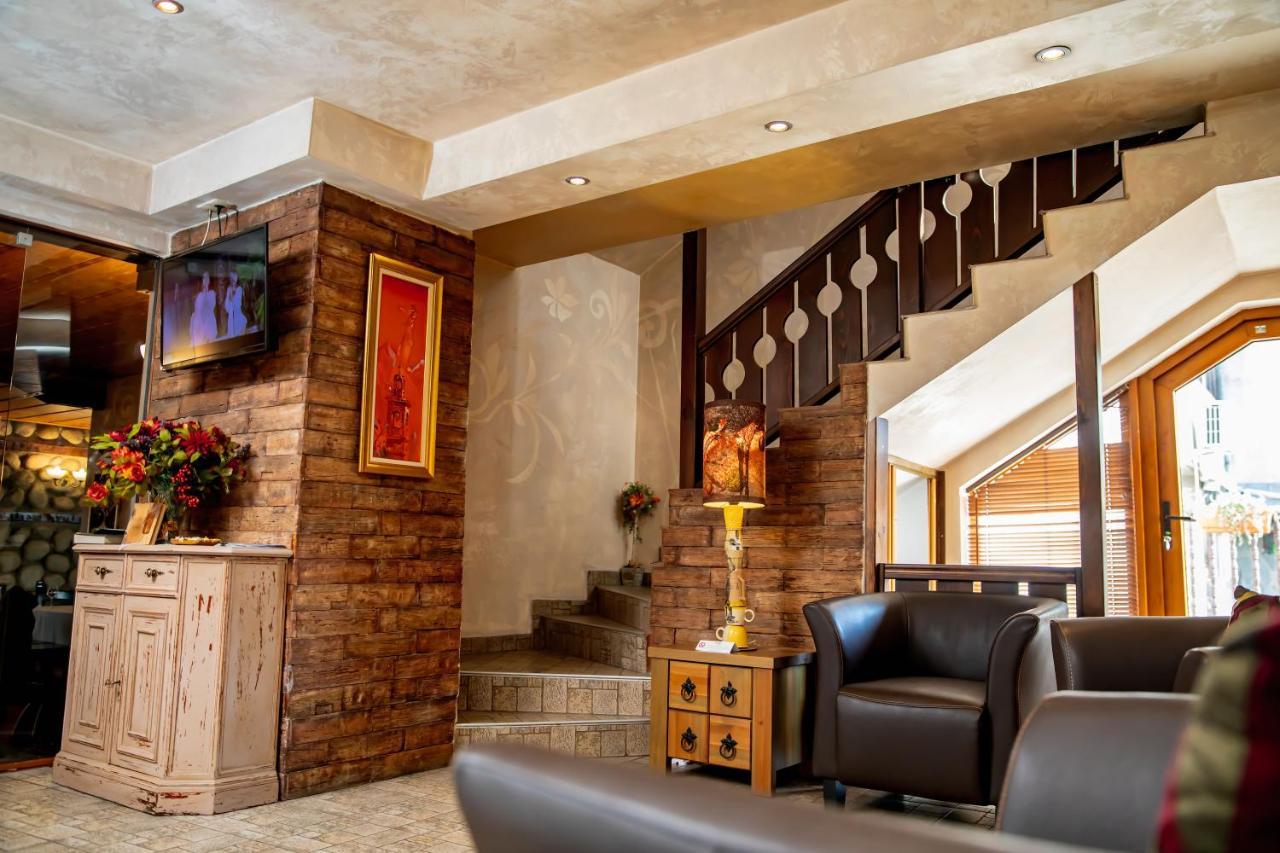 Velinov Boutique 3* Bansko